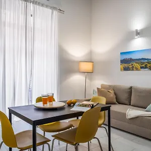 Open Sicily Homes - Near The Train Station Appart hôtel