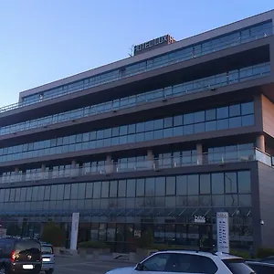 Lux 3*, Modène Italie